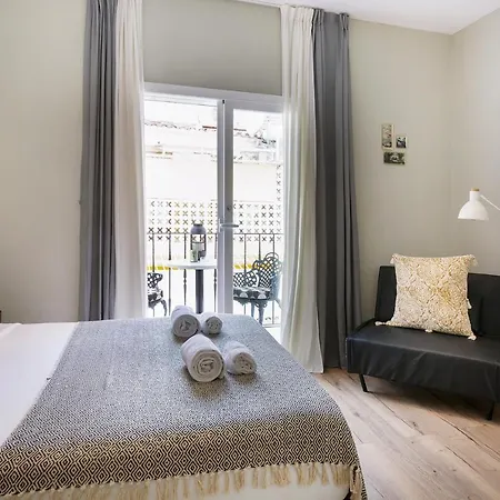 Oda ve Kahvaltı Sitgesnextdoor 3*