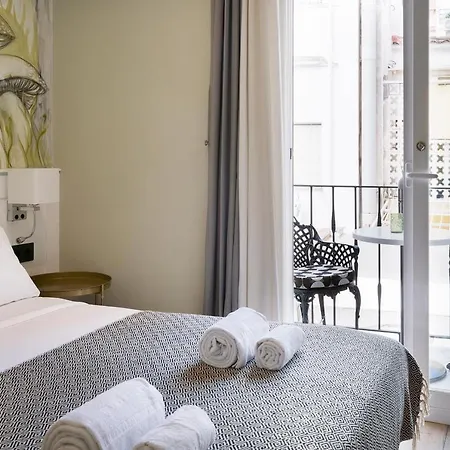 Oda ve Kahvaltı Sitgesnextdoor