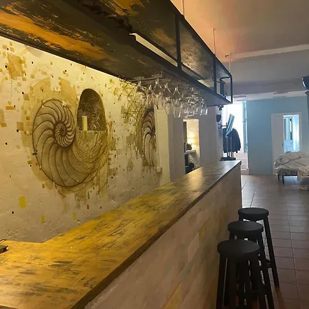 Oda ve Kahvaltı Sitgesnextdoor 3*