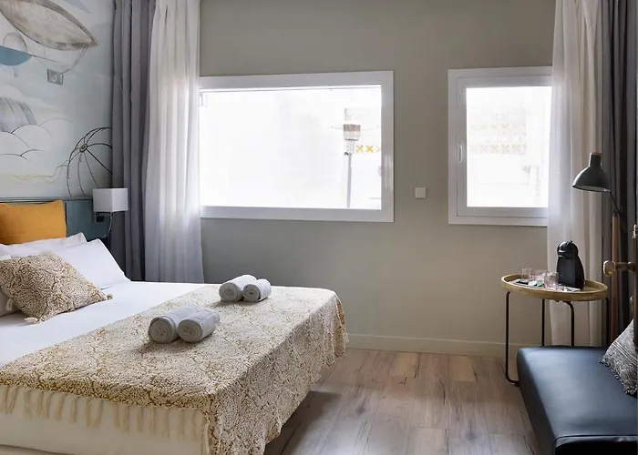 Sitgesnextdoor Nocleg ze śniadaniem 3*